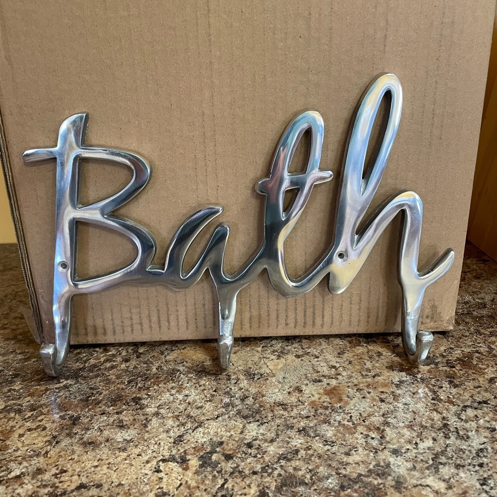 NWB Towel holder for Bathroom